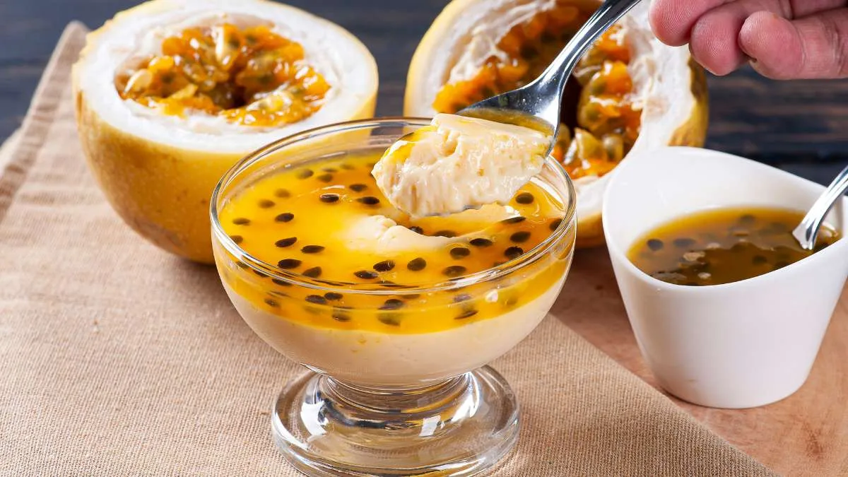 Como fazer mousse de maracujá com suco no liquidificador
