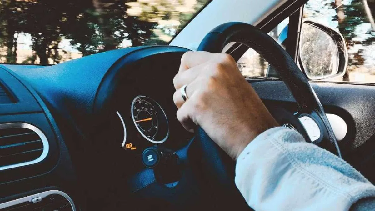 Quais os tipos de direção de carro