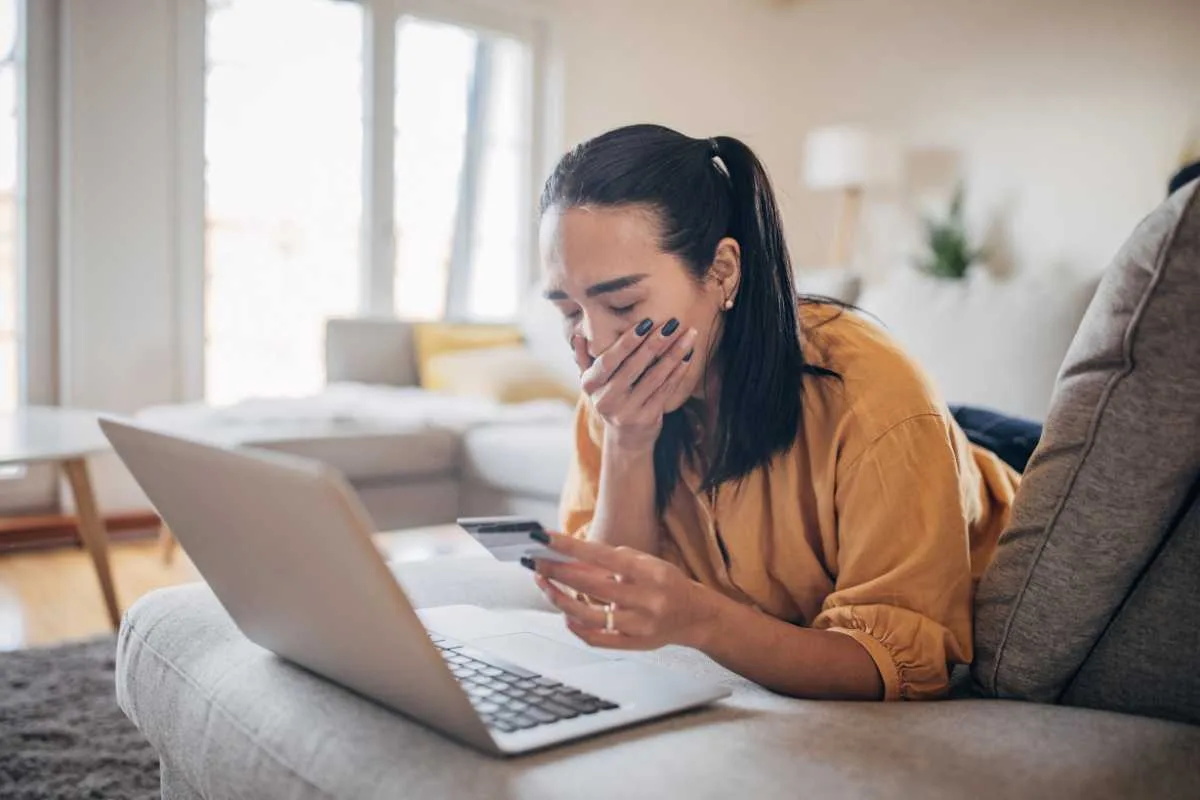 Golpes financeiros digitais: como proteger seu dinheiro no mundo online