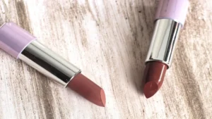 Batom: como escolher a cor e o acabamento para cada ocasião