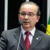 PL-SC confirma Jorginho Mello à reeleição com Flávio Bolsonaro