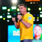 Flávio Bolsonaro diz que aceitará resultado e espera TSE imparcial