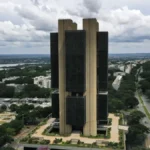Copom corta juros para 14% e Selic cai pela 4ª vez