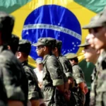 Coronel é condenado por livro que critica Exército