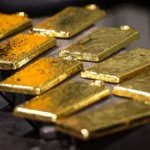 Ouro fecha em alta com foco em Fed, superando pressão do petróleo