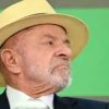 Lula usará chapéu pela 1ª vez em foto de urna em 2026