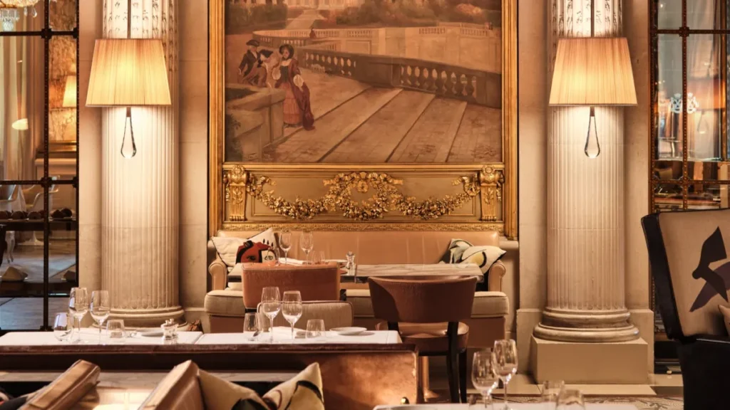 Paris: Roteiro Gastronômico de Luxo Une Surrealismo e Tradição