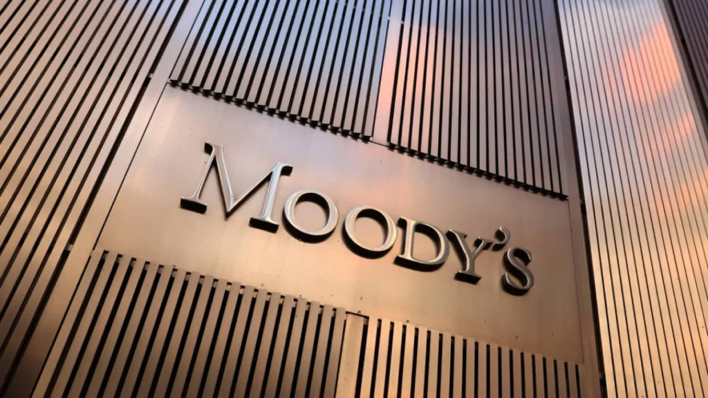 Moody's: gastos rígidos e polarização limitam ajuste fiscal na América Latina